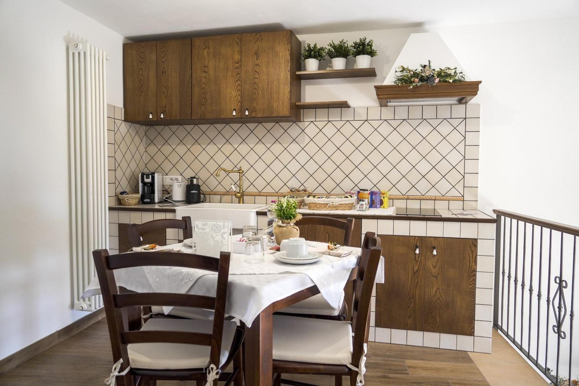 트로이나 La Casa Del Fabbro B&B 외부 사진